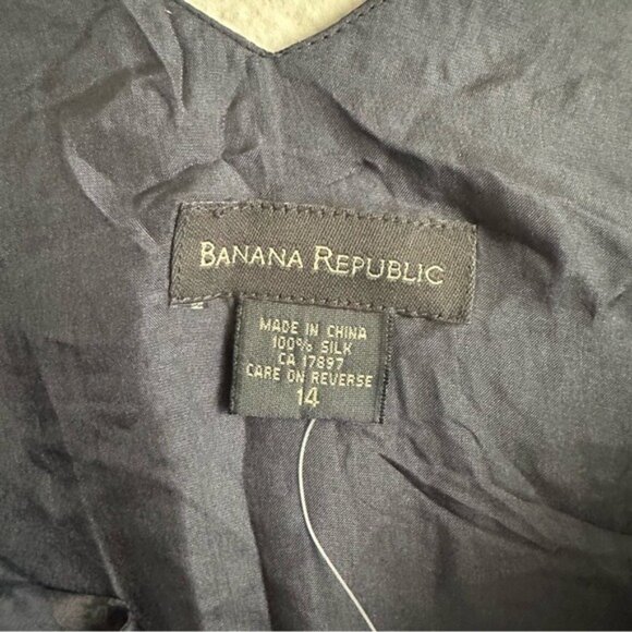 Elegant Black Floral Dress - Picture 11 of 13